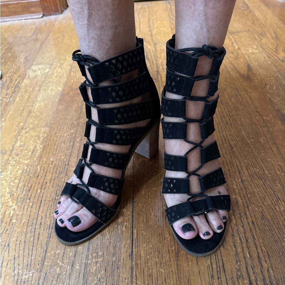 Steve Madden Delphine Gladiator Style Sandals. Si… - image 1